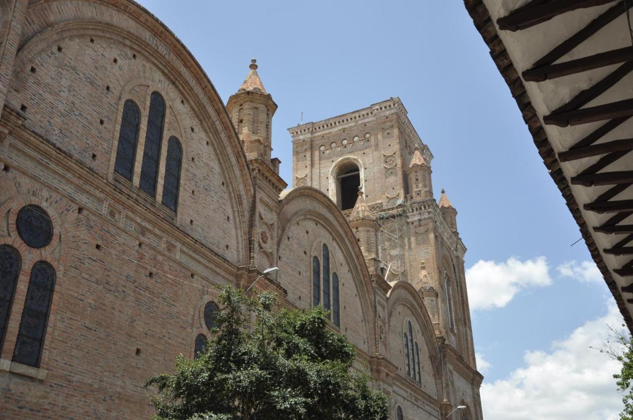 Hotel Catedral Cuenca By Pshotels ภายนอก รูปภาพ