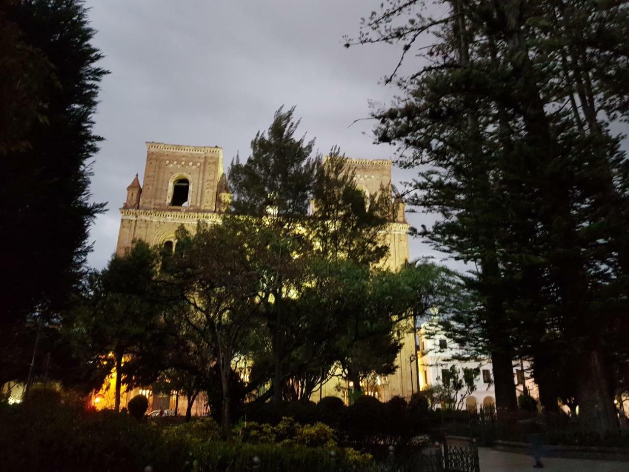 Hotel Catedral Cuenca By Pshotels ภายนอก รูปภาพ