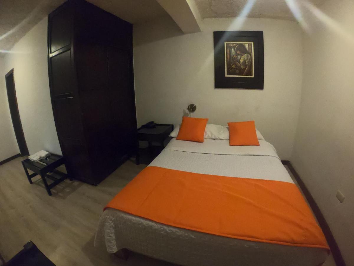 Hotel Catedral Cuenca By Pshotels ภายนอก รูปภาพ