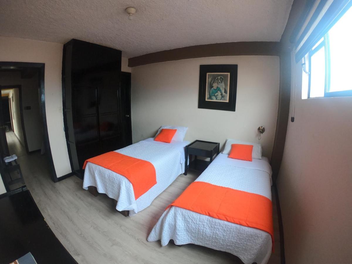 Hotel Catedral Cuenca By Pshotels ภายนอก รูปภาพ