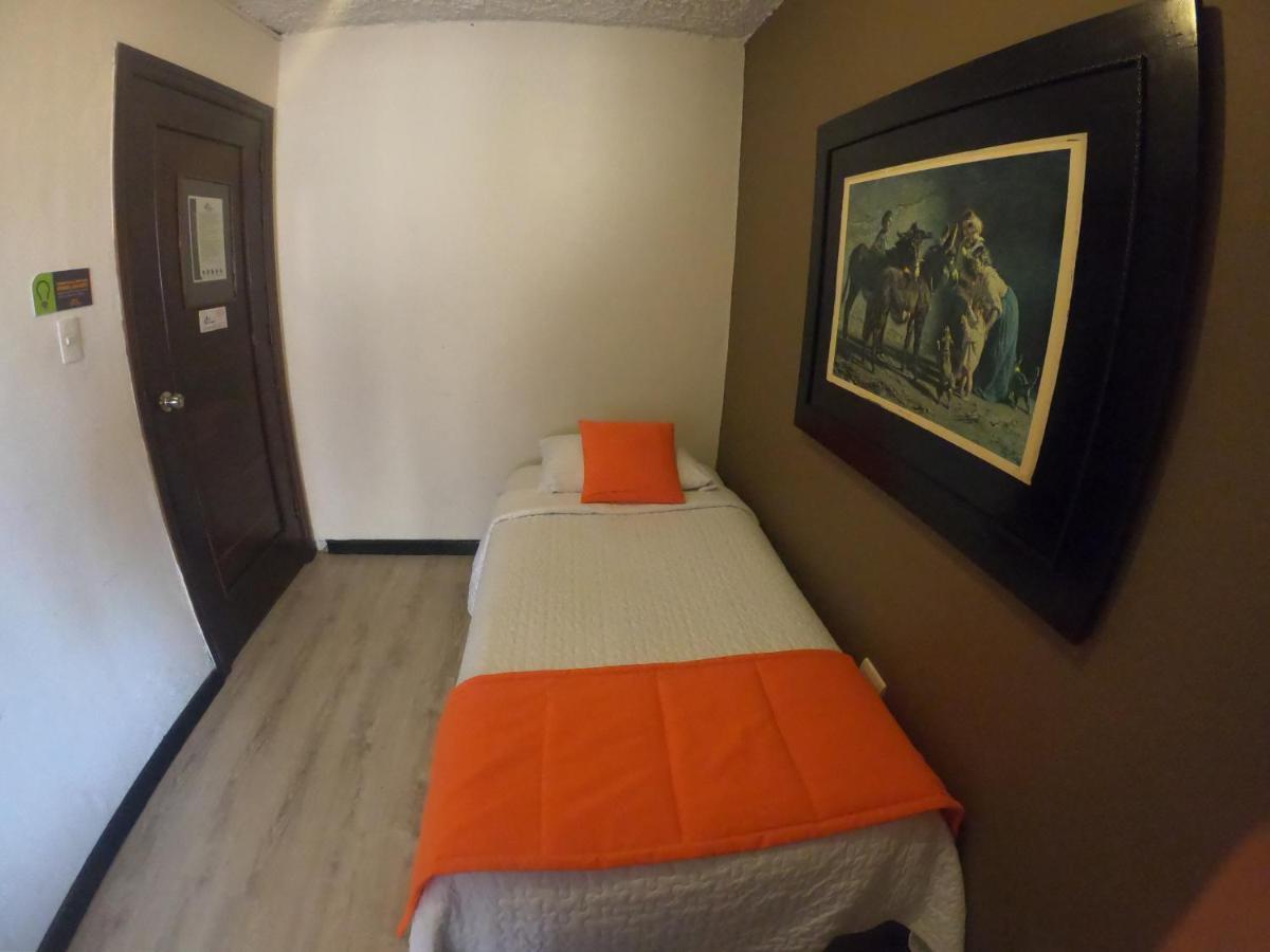 Hotel Catedral Cuenca By Pshotels ภายนอก รูปภาพ