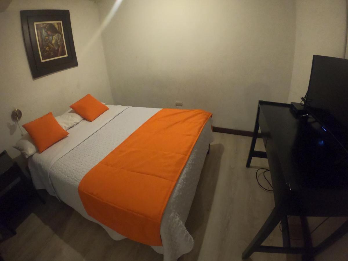 Hotel Catedral Cuenca By Pshotels ภายนอก รูปภาพ